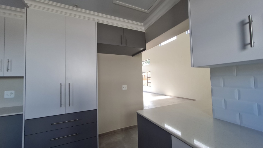 3 Bedroom Property for Sale in Dana Bay Western Cape